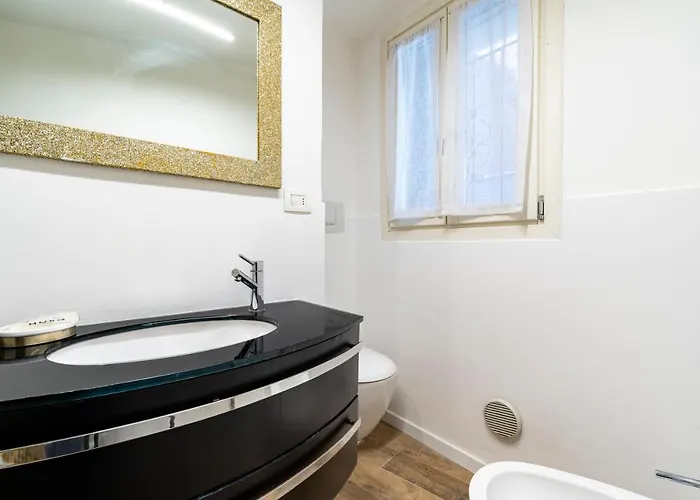 San Marco Pied-a-terre - Accademia By Wonderful Italy Apartamento Veneza